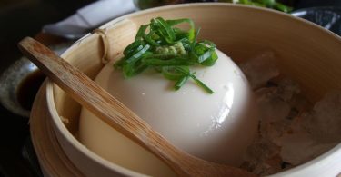 Foto-FlickrAlpha-«Homemade-Tofu»-CC-BY-SA-2.0-generisch-Lizenz