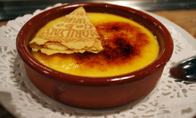 Foto-FlickrSusan-Fitzgerald,-«Crema-Catalana-@-Paco-Meralgo,-Barcelona»,-CC-BY-SA-2.0-(generisch)-Lizenz